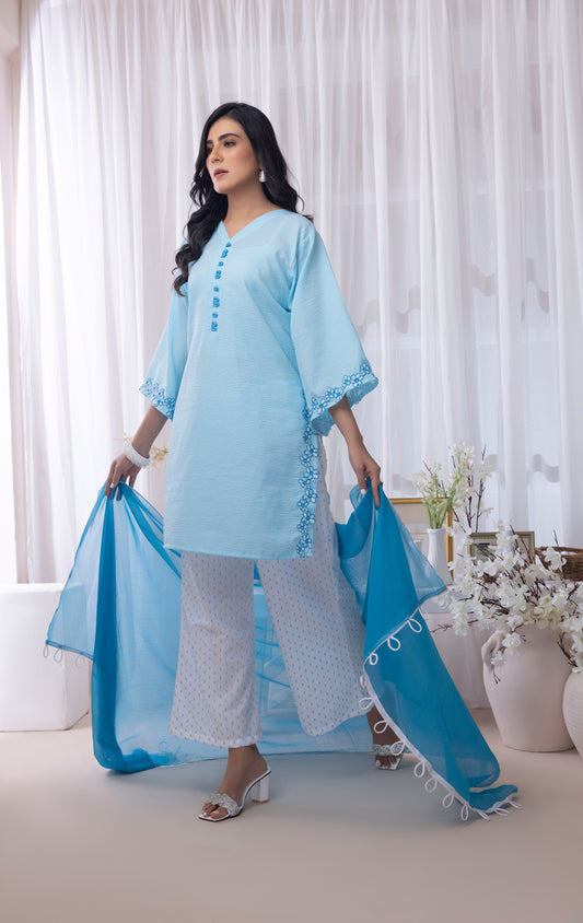 Sasha's Wardrobe Pakistan GLACIER casual outfit - view 1