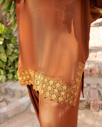 Sasha's Wardrobe Pakistan Amber Glow outfit - view 4